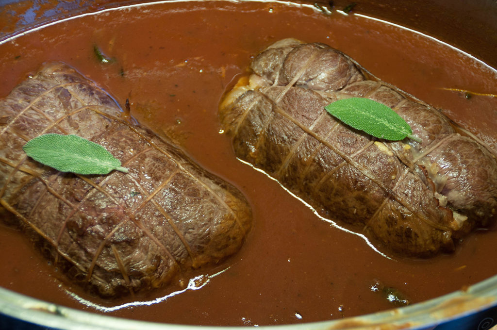 Gefüllter Rollbraten italienischer Art - Eine kleine Prise Anna