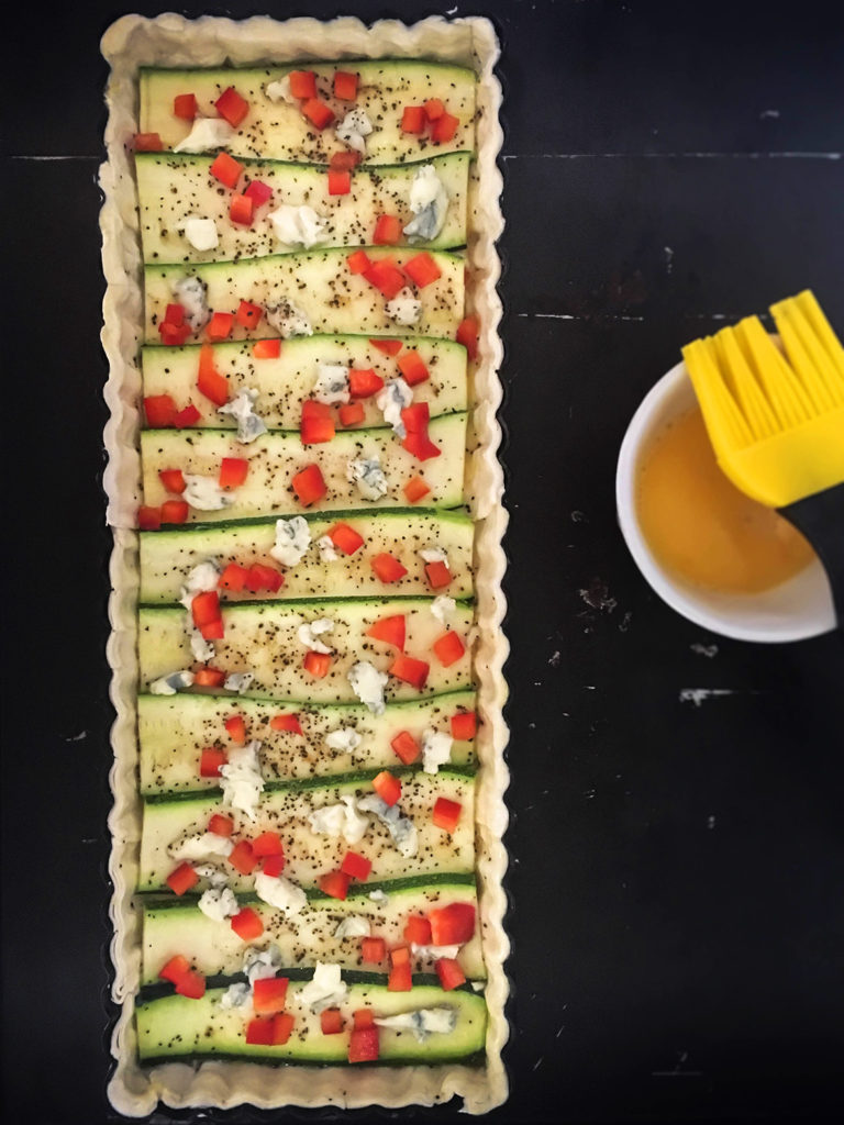 Zucchini-Tarte mit Gorgonzola, Honig und Walnüssen - Eine kleine Prise Anna